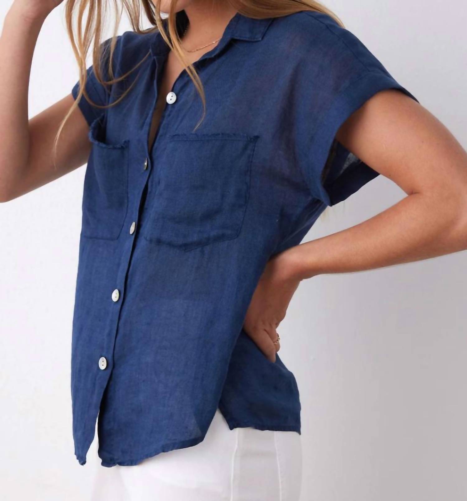 Bella Dahl - Linen Two Pocket Short Sleeve Shirt