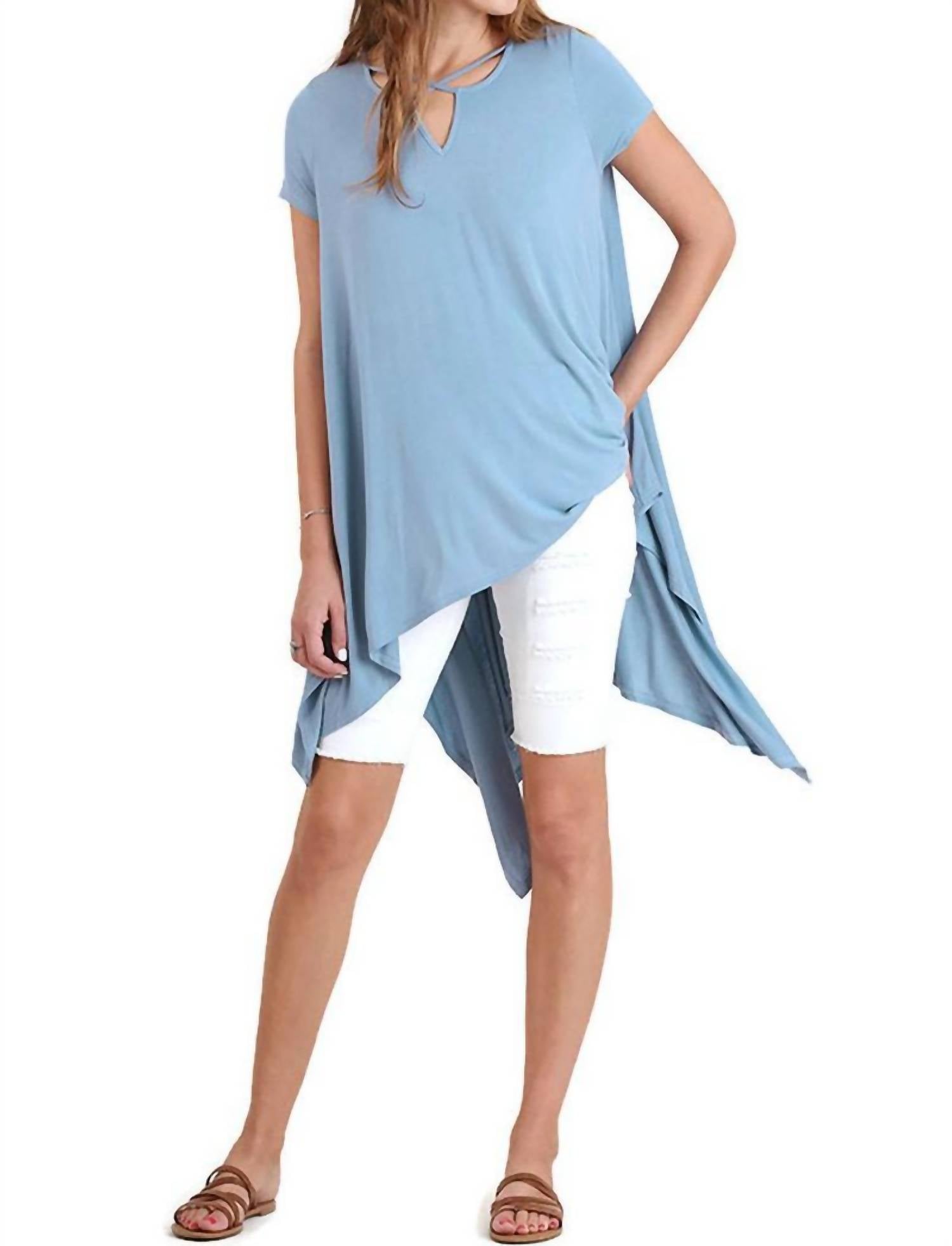 Umgee - Handkerchief Hem Short Sleeve Top