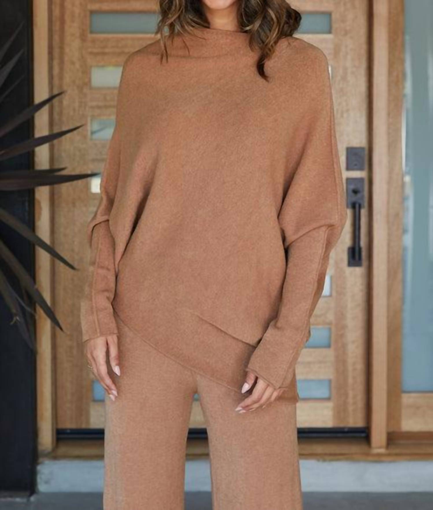 Milio Milano - Asymmetrical Long Sleeve Sweater