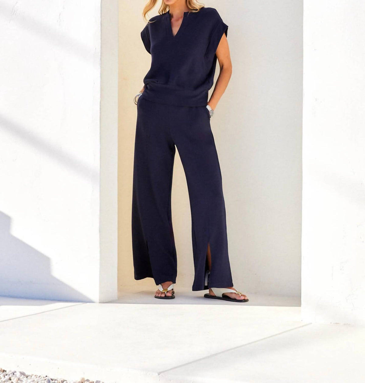 Fifteen Twenty - Women's Morgan V Neck Top