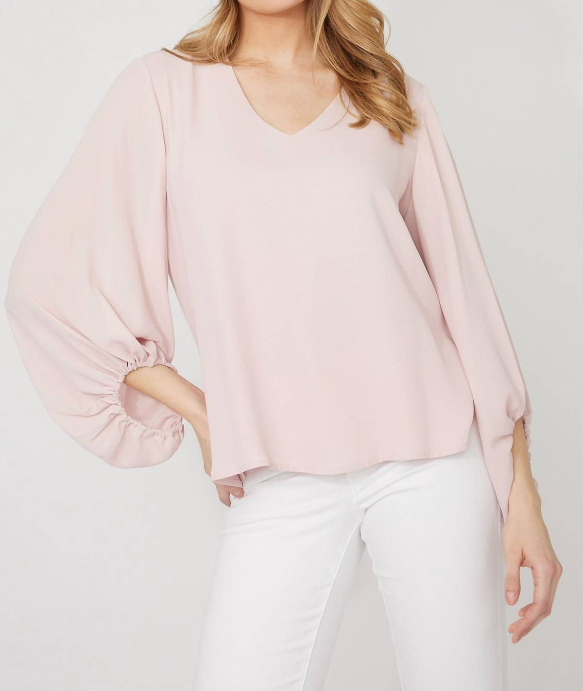 Frank Lyman - V-neck Puff Sleeve Pullover Top
