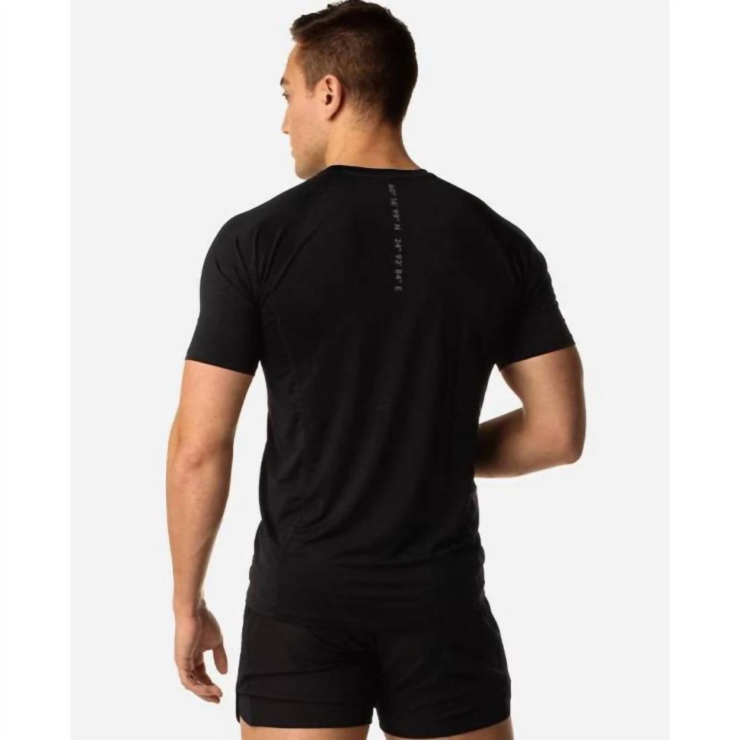 Helsinki Athletica - Men's Elite T-shirt