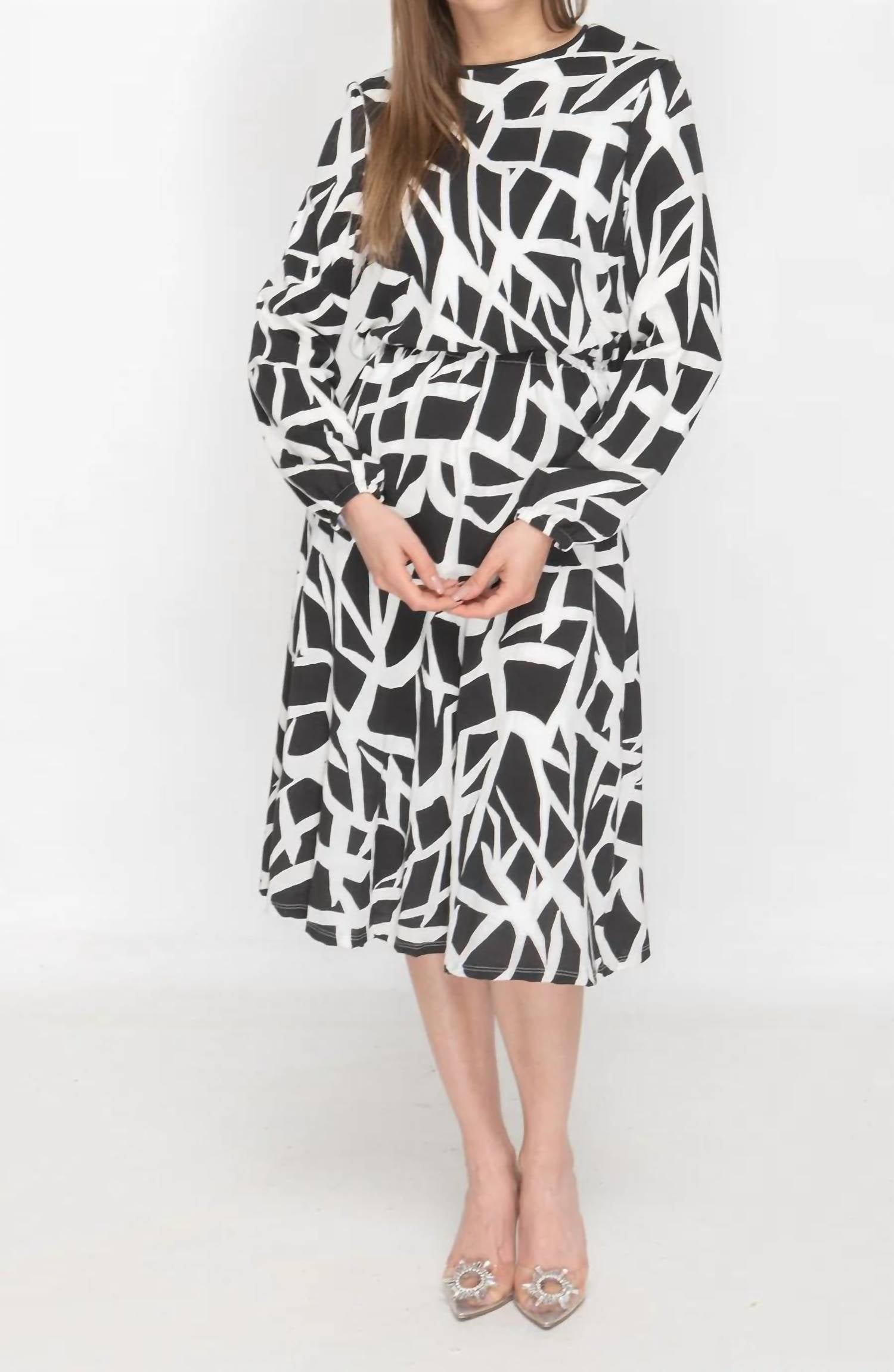 Kmw - Bell Sleeve Everything Midi Dress