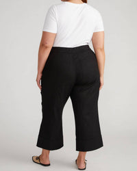 Universal Standard - Courtyard Linen Capris