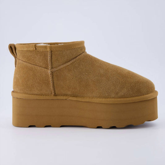 Cushionaire - Women’s Hippy Cozy Platform Ankle Boots