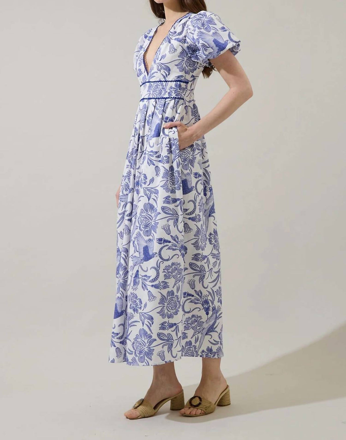 Sugarlips - Jaylene Pleated Maxi Dress