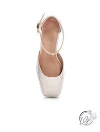Chinese Laundry - Women's Oaklen Platform Heel Pumps
