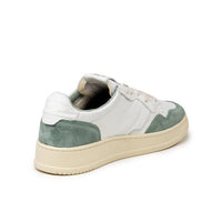 Autry - Men's Dallas Low Goat Sneaker