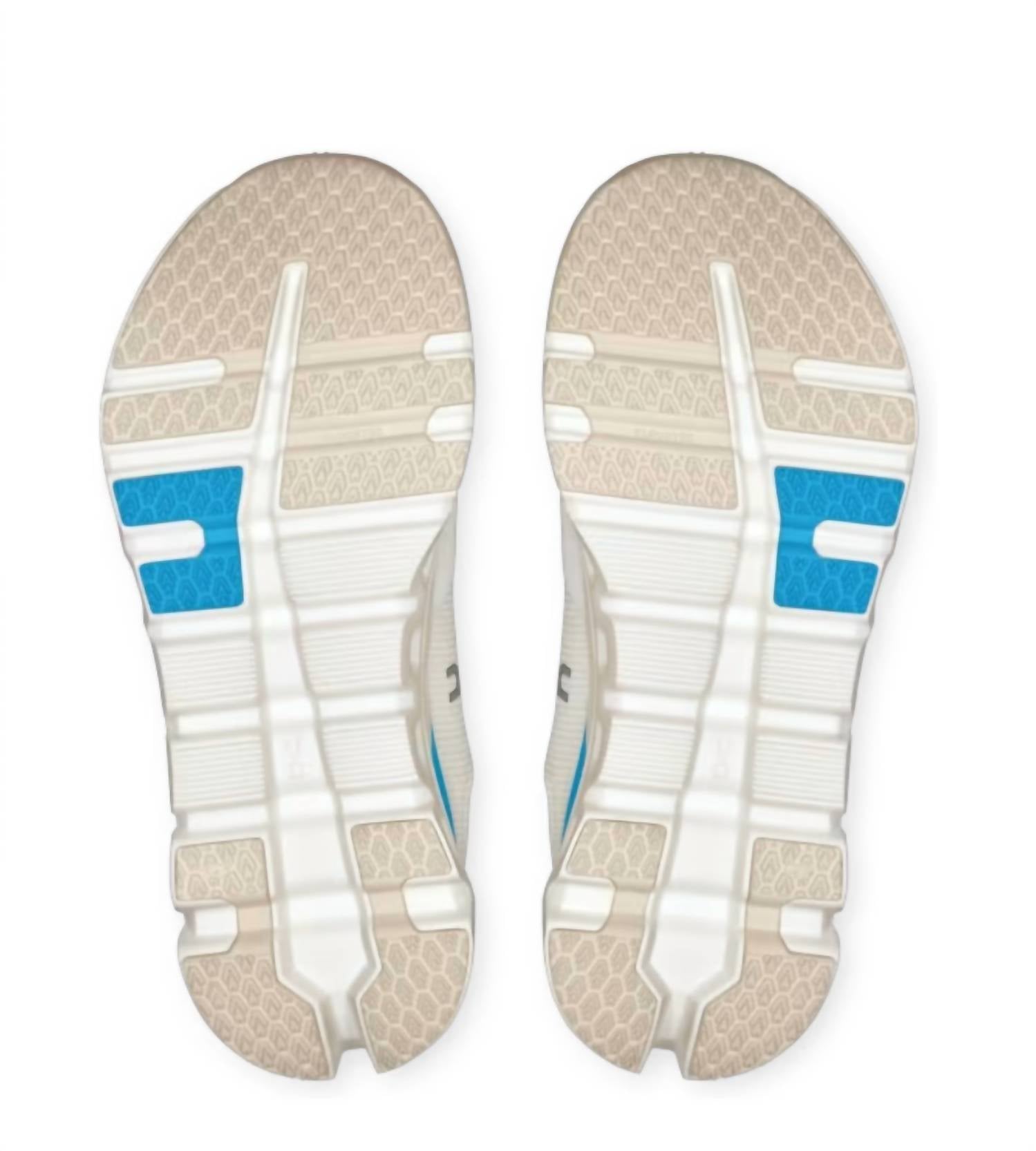 On - Women's Cloudrunner 2 Running Shoe