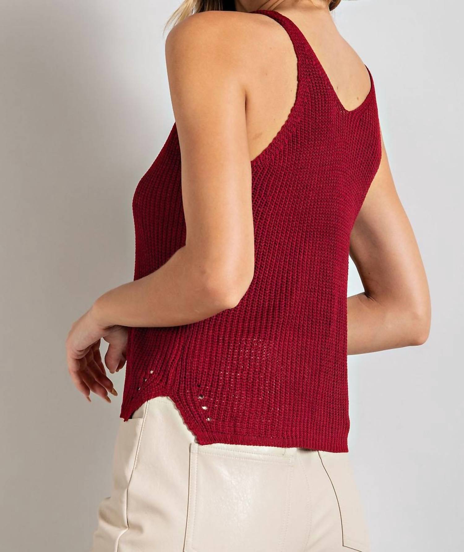 Ee:Some - V Neck Knit Tank Top