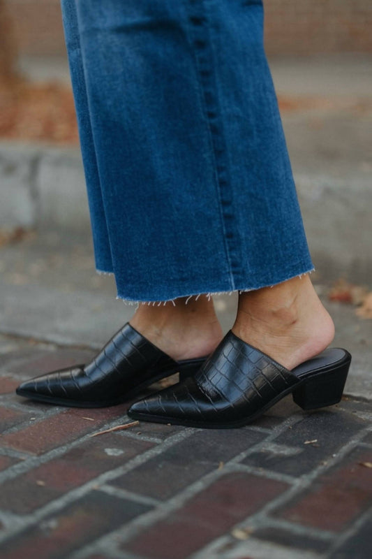 Chocolat Blu - Women's Cellia Embossed Croc