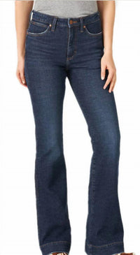 Wrangler Women's Retro High Rise Western Trouser in faithlyn - women's pants