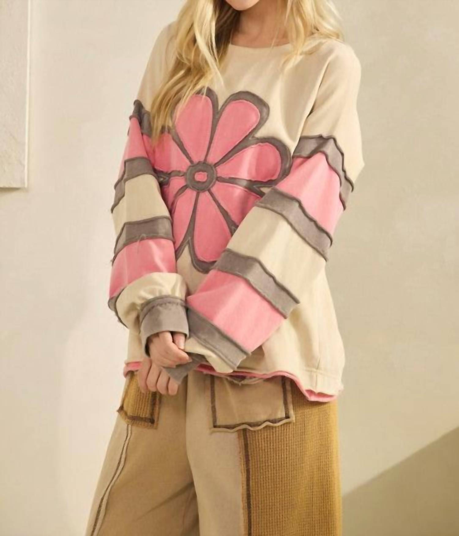 Sage+Fig - Groovy Bloom Pullover