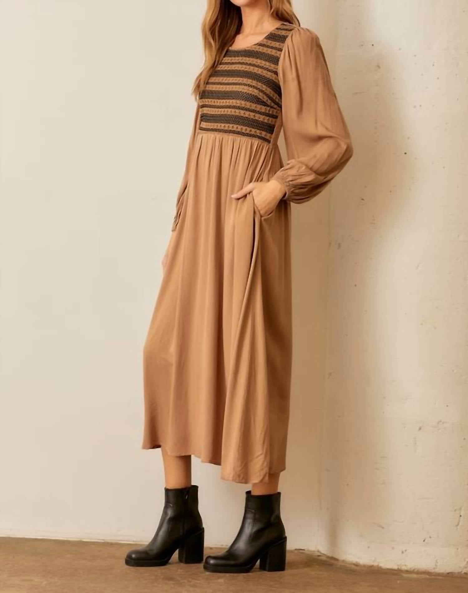 Polagram - Floral Stripe Detail Sweater Dress