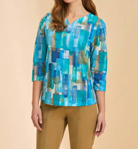 Fdj - 3/4 Sleeve Notch Neck Top