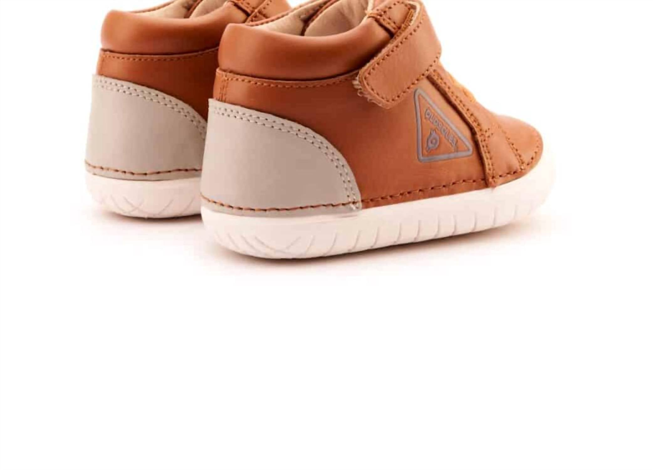 OLDSOLES Boy's 4096 Sensa Pave Casual Shoes in tan gris 1 - kids' sneaker - view 4
