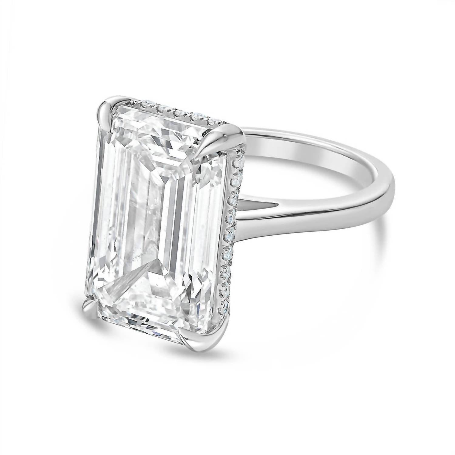Diana M Jewels - Women's Emerald & Round Lab-Grown Diamond Fashion Ring (15.00 Ct) - Grand