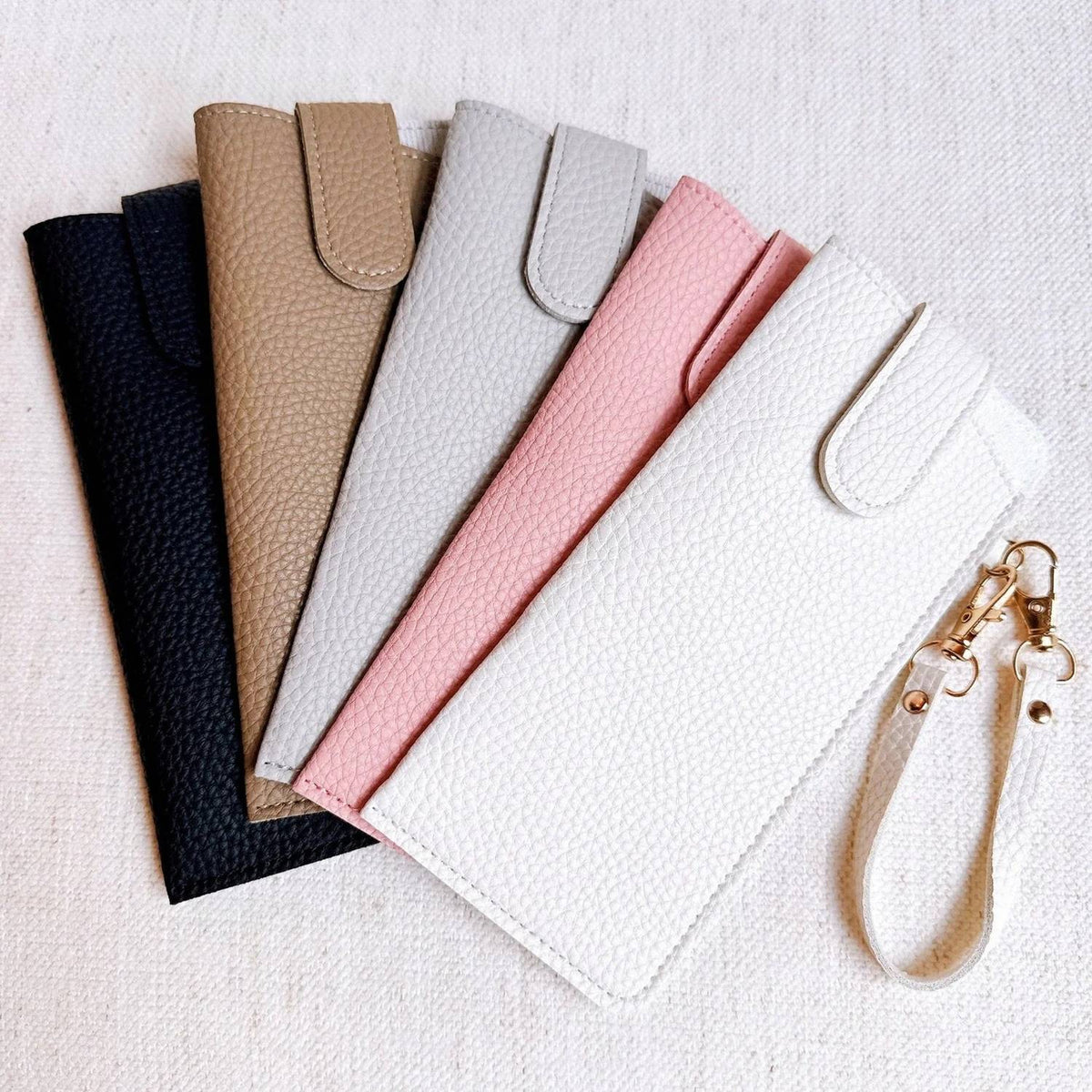 Ellison+Young - Women's Button-up Eyeglass Case Bag Charm
