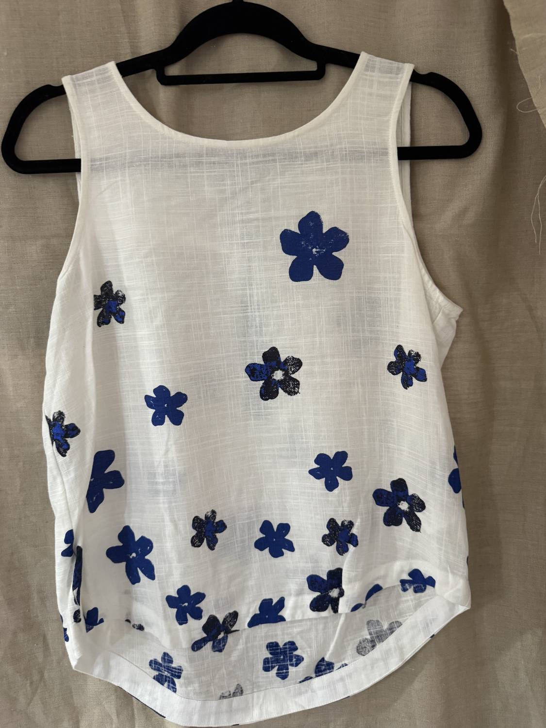 Charlie B - sleeveless woven top