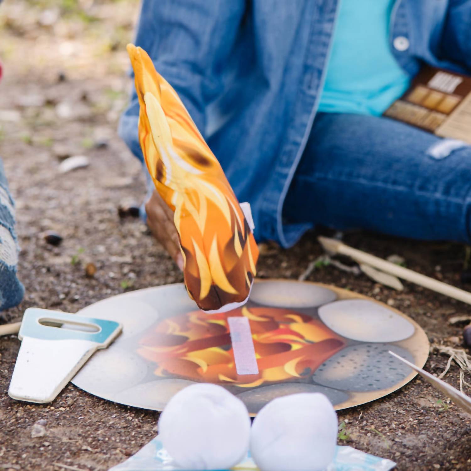 Melissa & Doug - Let's Explore Campfire S'mores Play Set