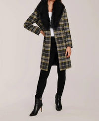 Dolce Cabo - Long Plaid Coat With Detachable Fur Collar