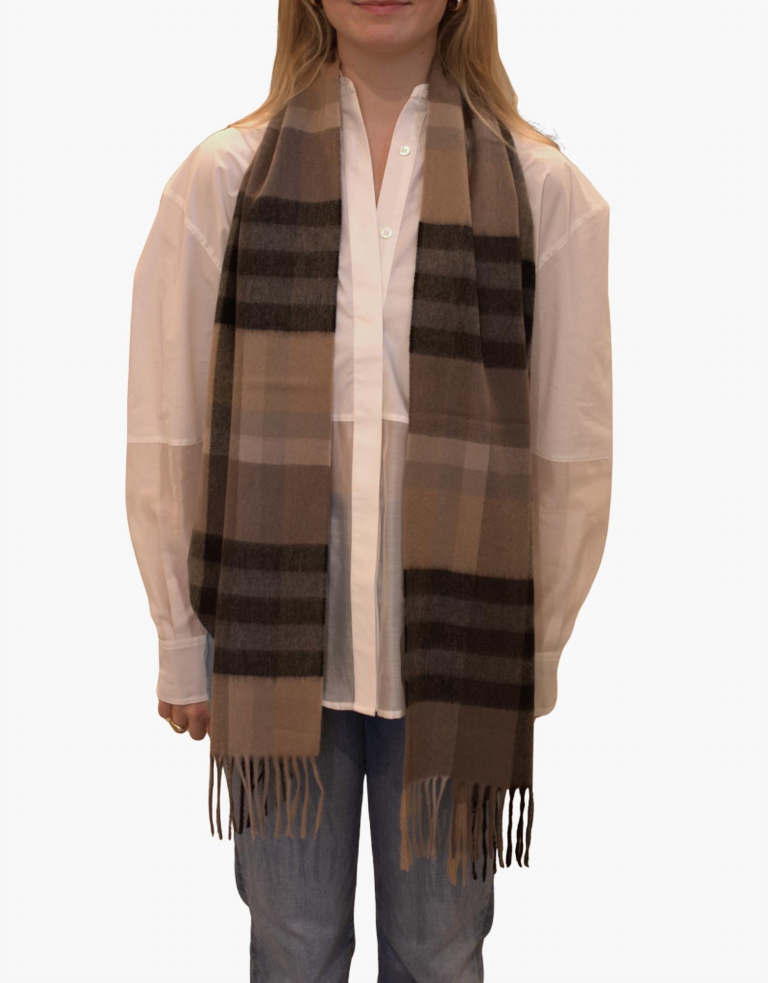 Clio Apparel - Cashmere Check Scarves