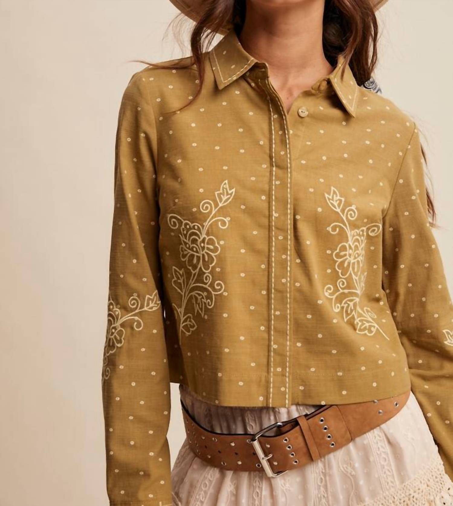 Listicle - Embroidered Cropped Blouse