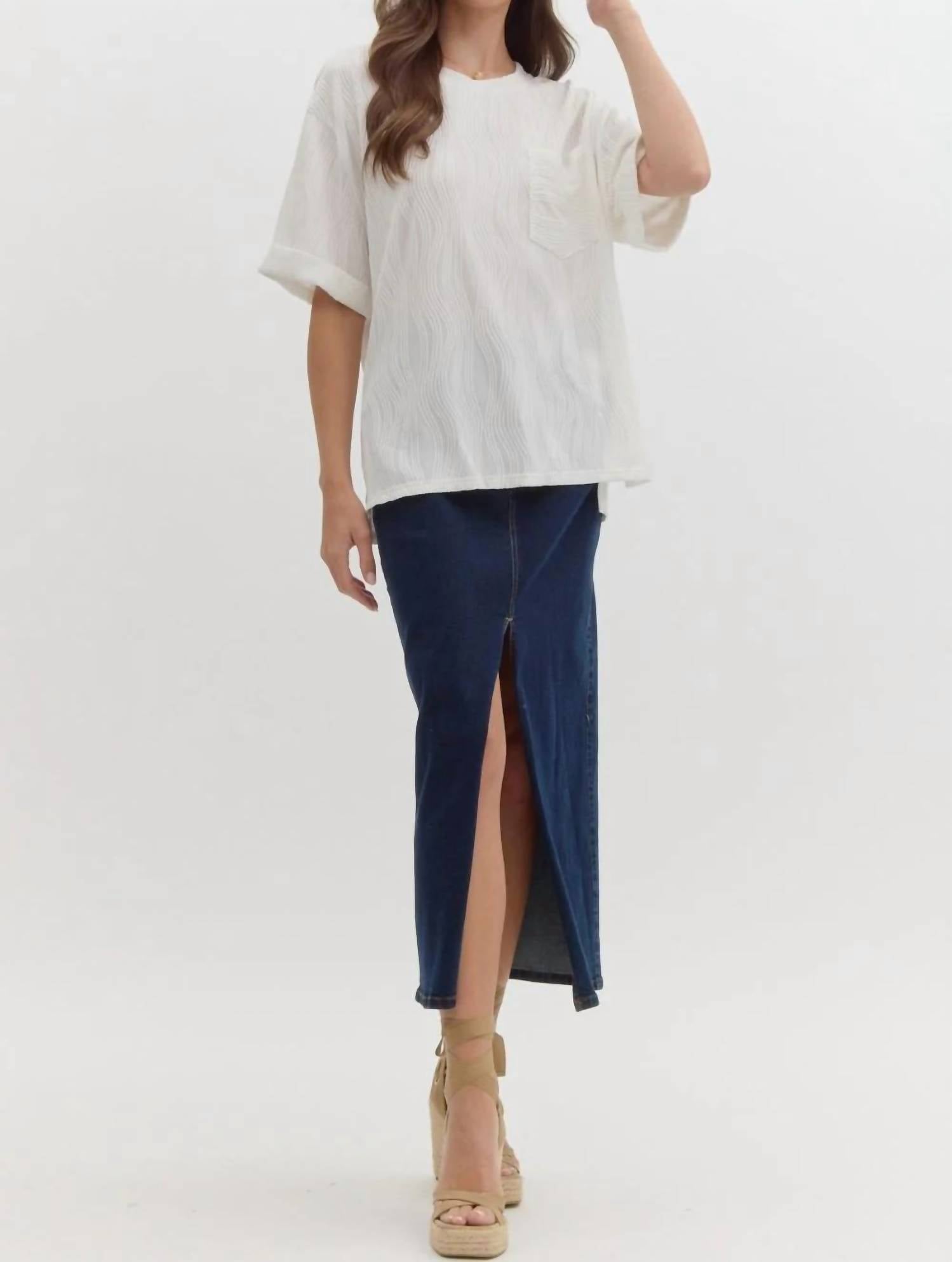 Entro - Wave Textured Short Sleeve Top