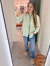 Be Cool - Maren Linen Button Up Top