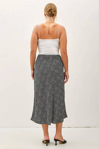 Be Cool - Dot Floral Print Midi Skirt - Plus