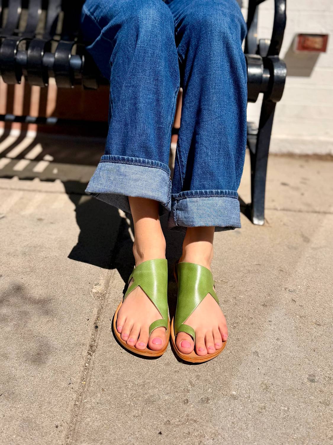Cydwoq - Women's Stone Slide Sandals
