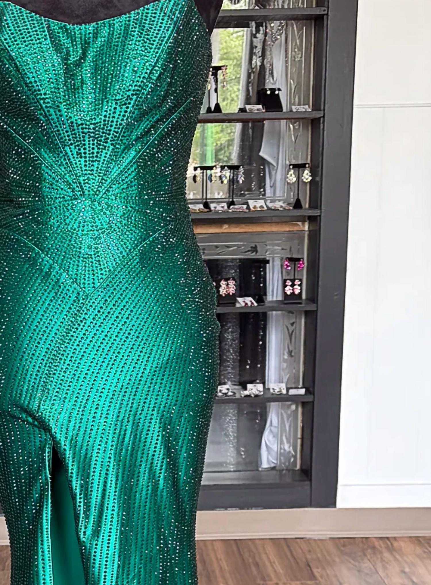 Sherri Hill - Women's Off-The-Shoulder Mermaid Dress