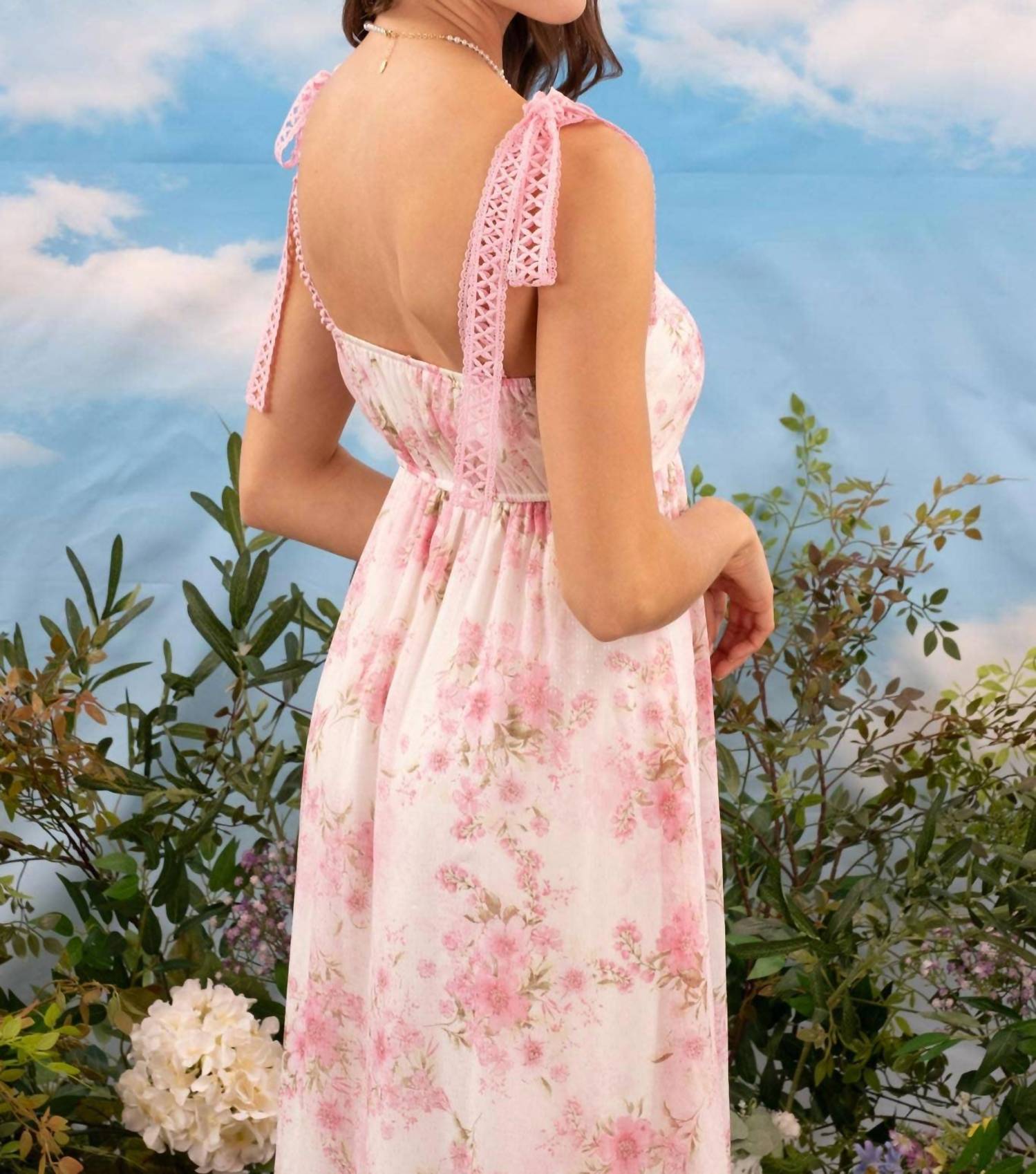 Blu Pepper - Sadie Floral Crochet Lace Strap Maxi Dress