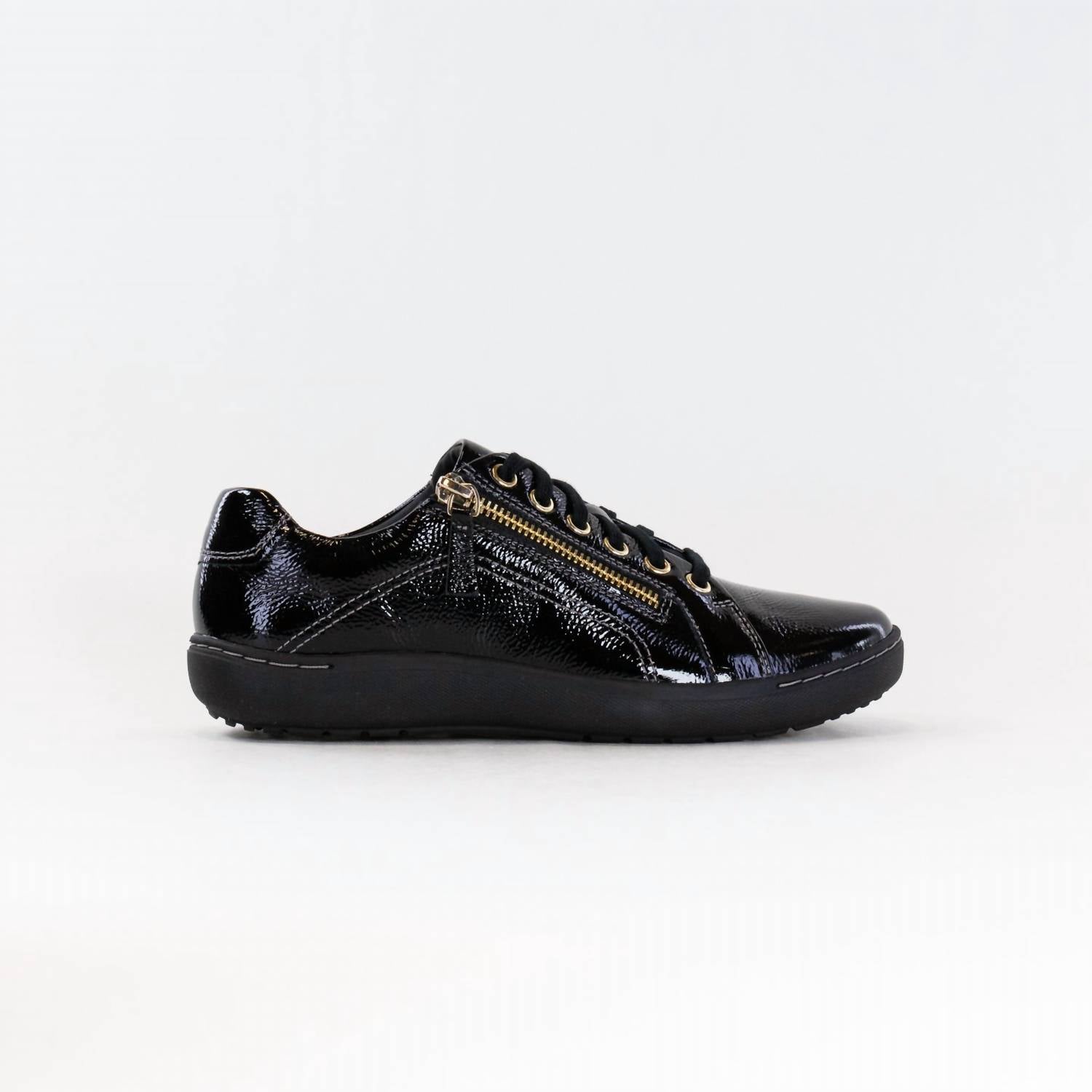 Clarks - Women's Nalle Lace Sneakers