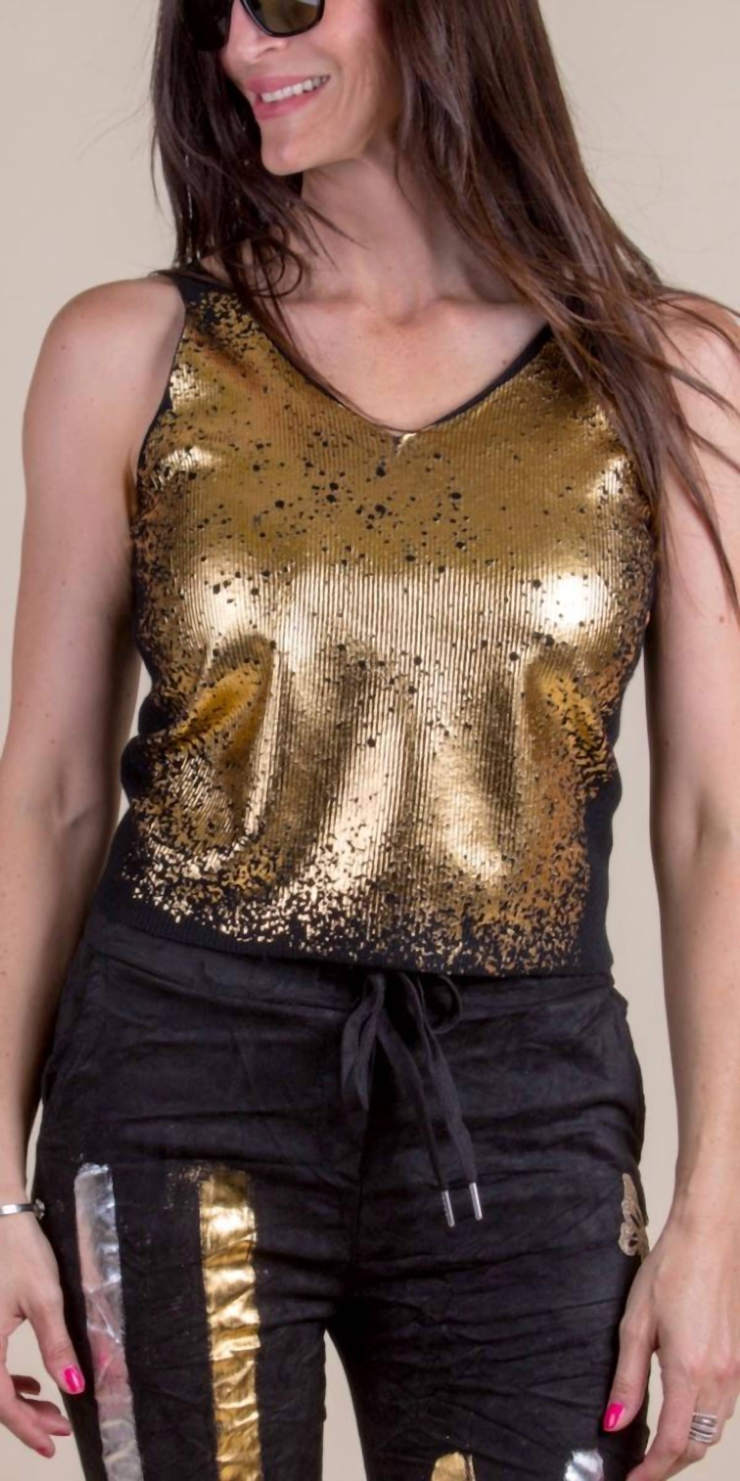 Gigi Moda - Orsa V-neck Tank Top