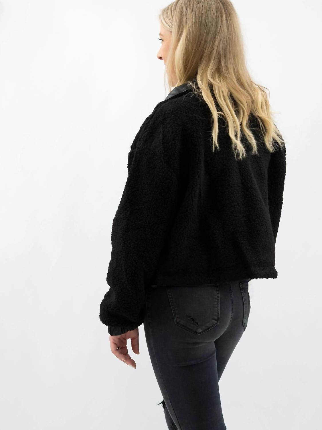 Hyfve - Faux Leather Collar Sherpa Crop Jacket