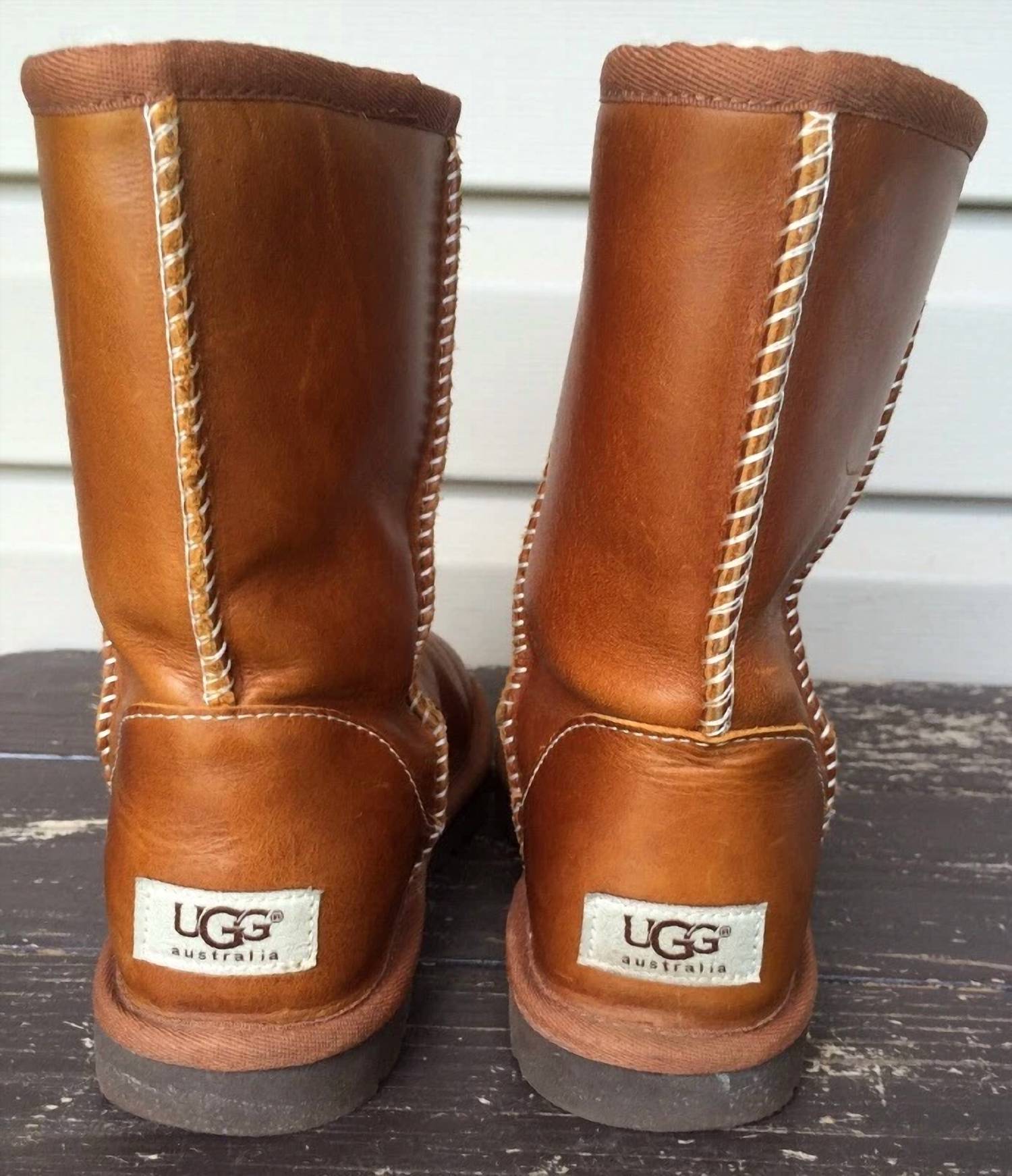 Ugg - Women's Classic Short Leather Boots