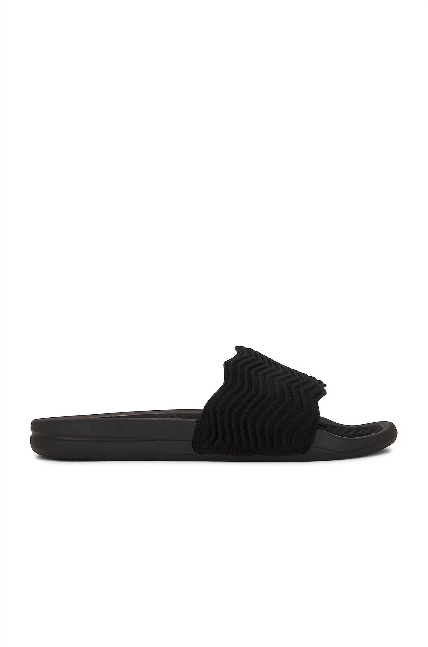 Apl - Women's Techloom Zigzag Slides