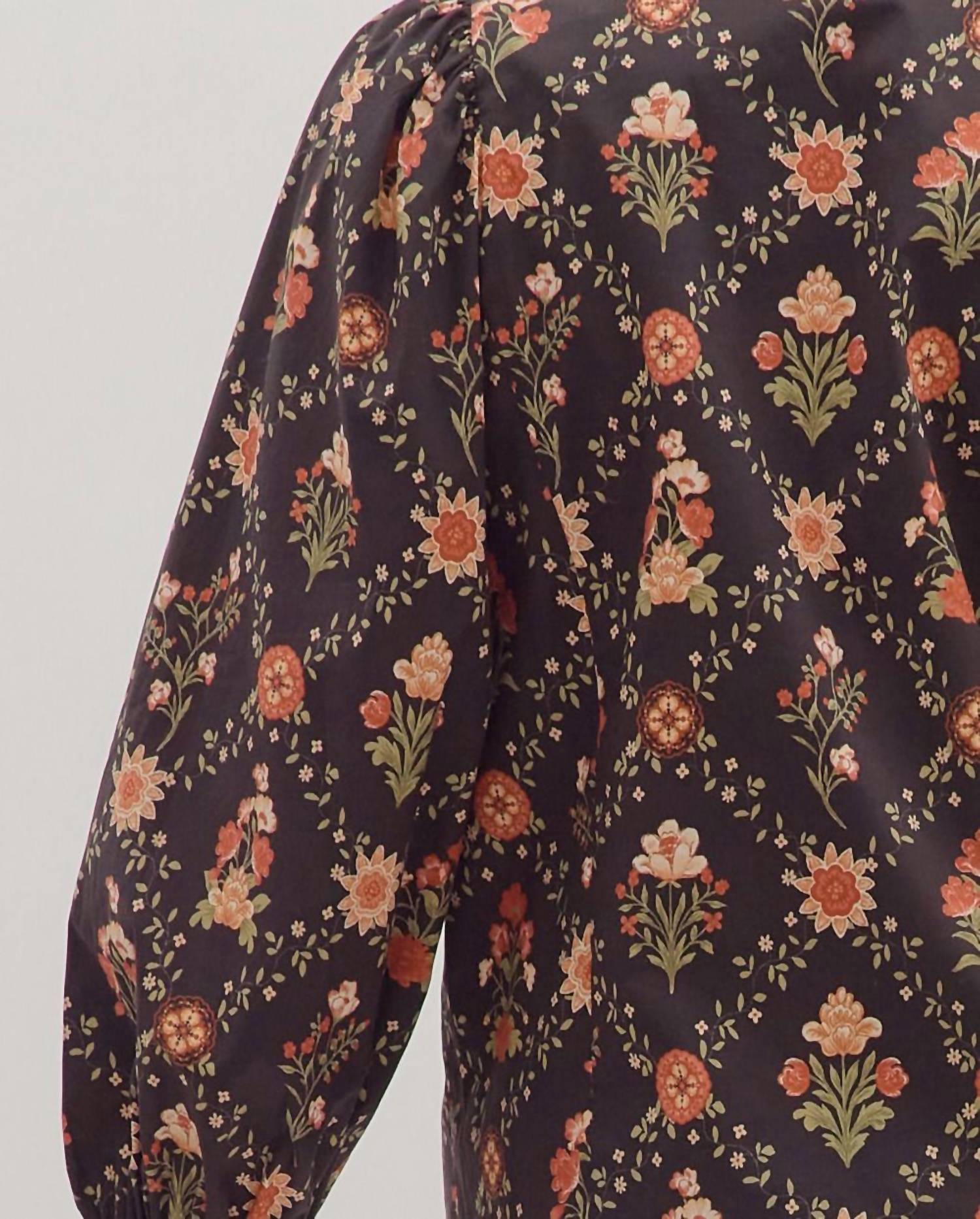 Entro - Floral Print Long Sleeve Top With Ruffle Trim