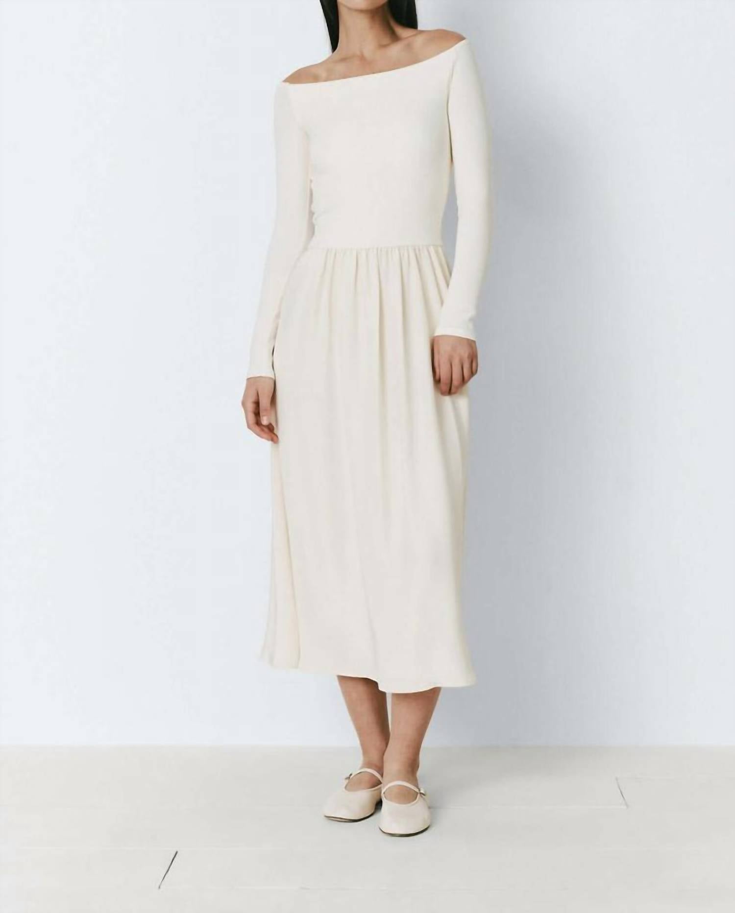 Rue Sophie - Rosette Off Shoulder Dress