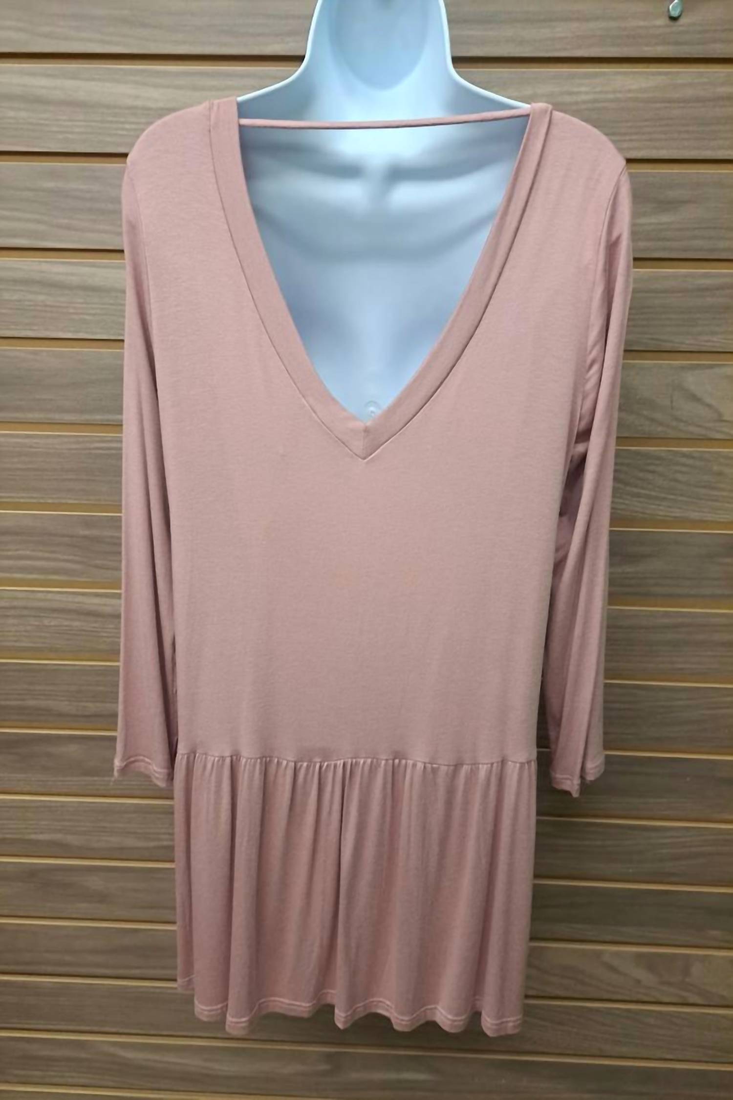 Mts - Women's Low Back Ruffle Pocket Top