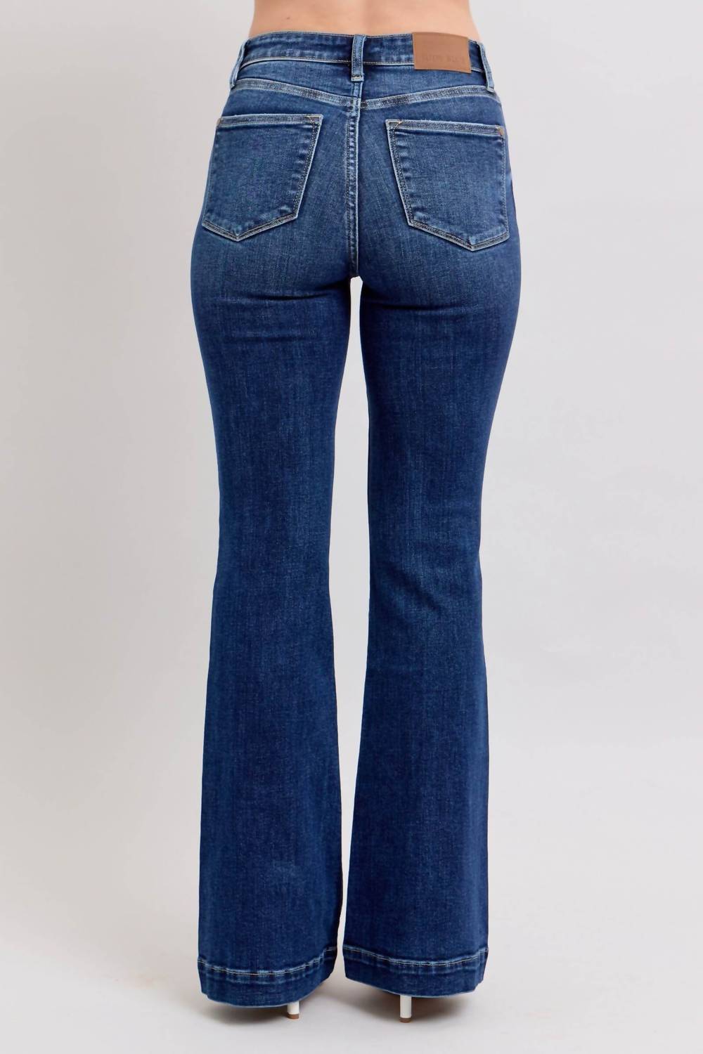 Judy Blue Urban Chic High Waist Flare Trousers in blue - women's jeans - detail view