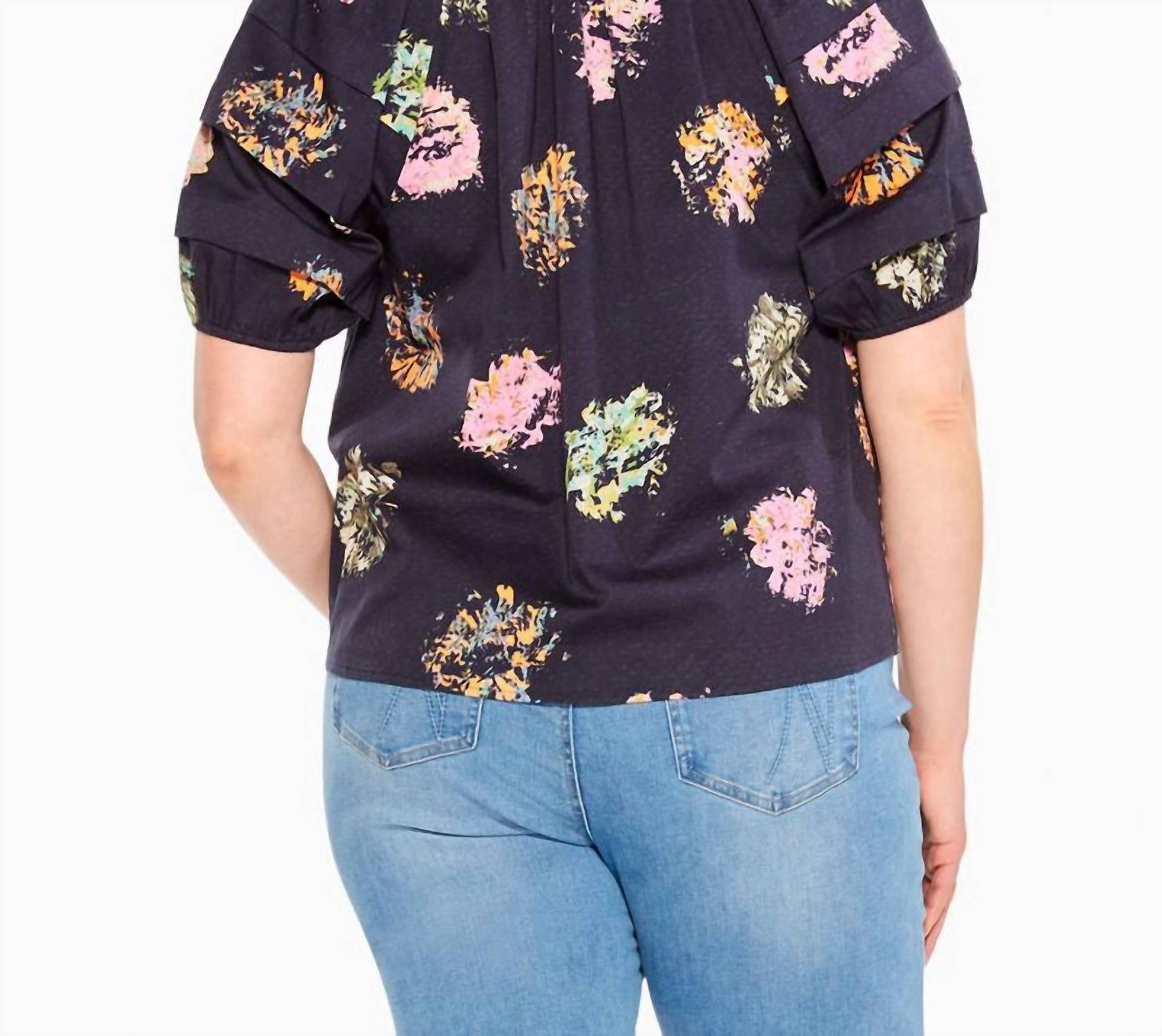 Nic + Zoe Women's Bess Bright Spot Top - Curvy in indigo multi - women's blouse - detail view
