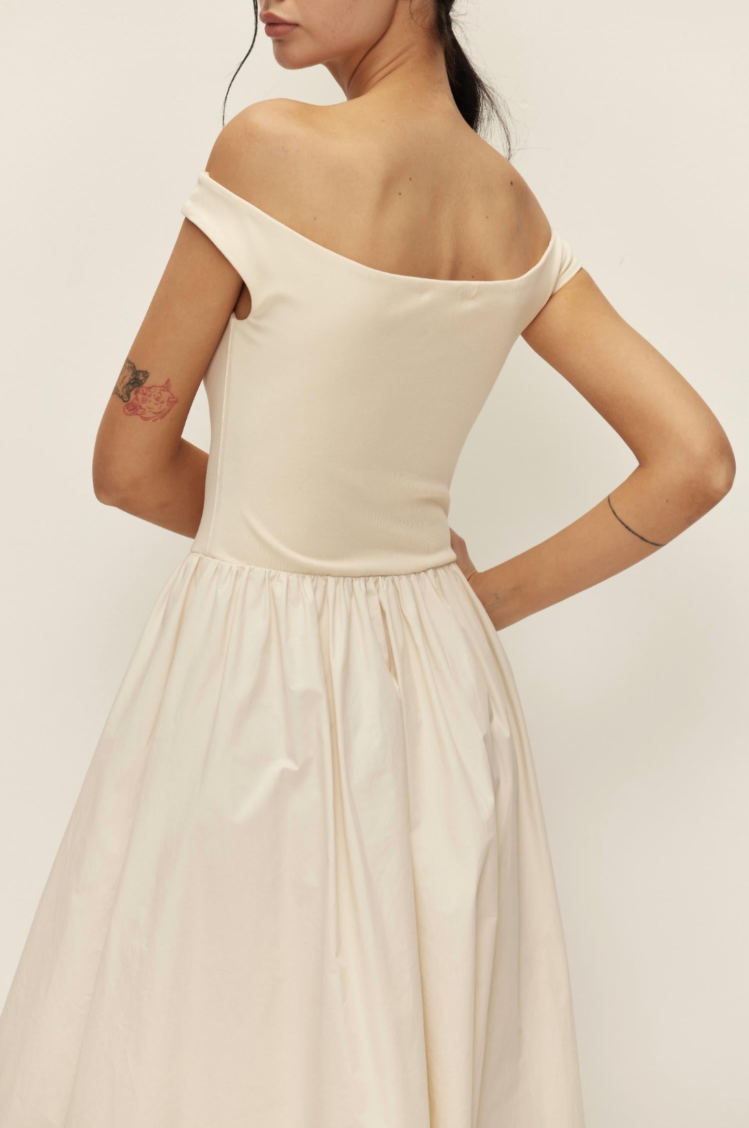 Elodie - Vera Off Shoulder Midi Dress