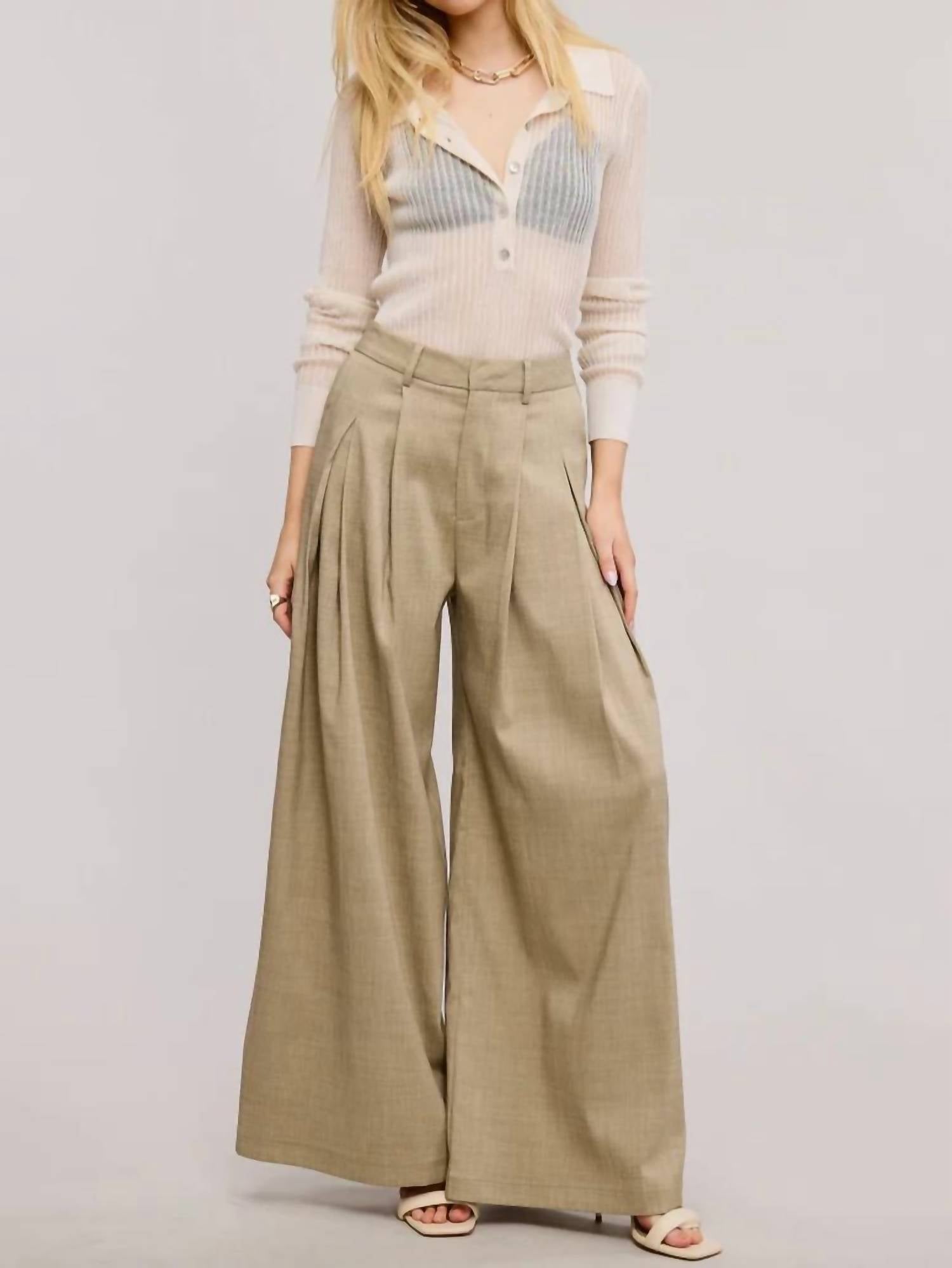 Faire - WIDE LEG PLEATED TROUSERS