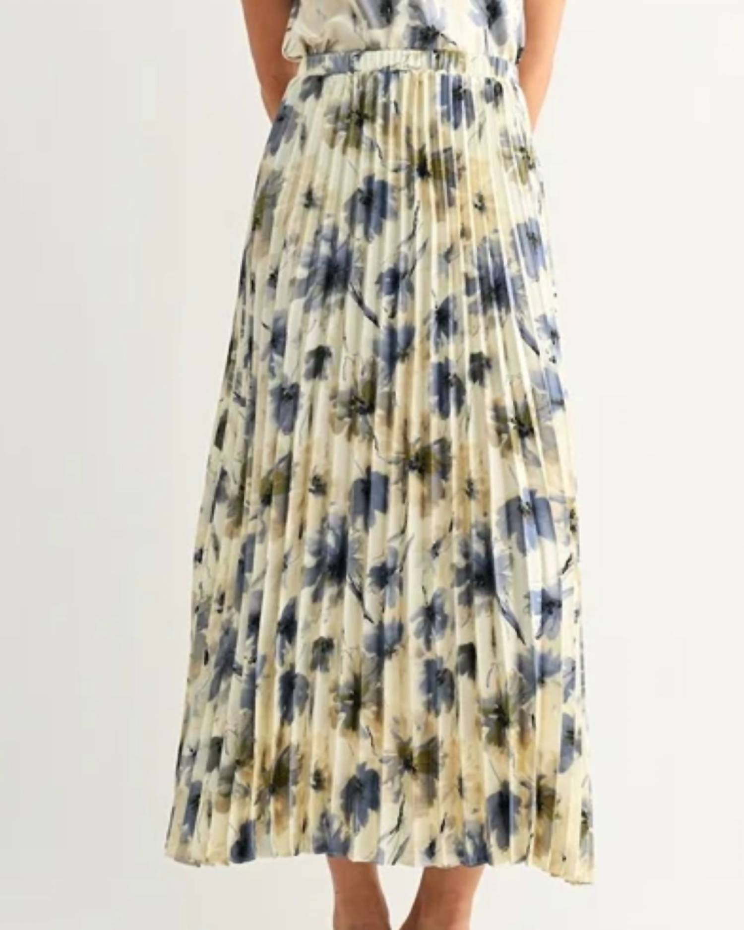 Fun 2 Fun - Floral Satin Pleated Skirt