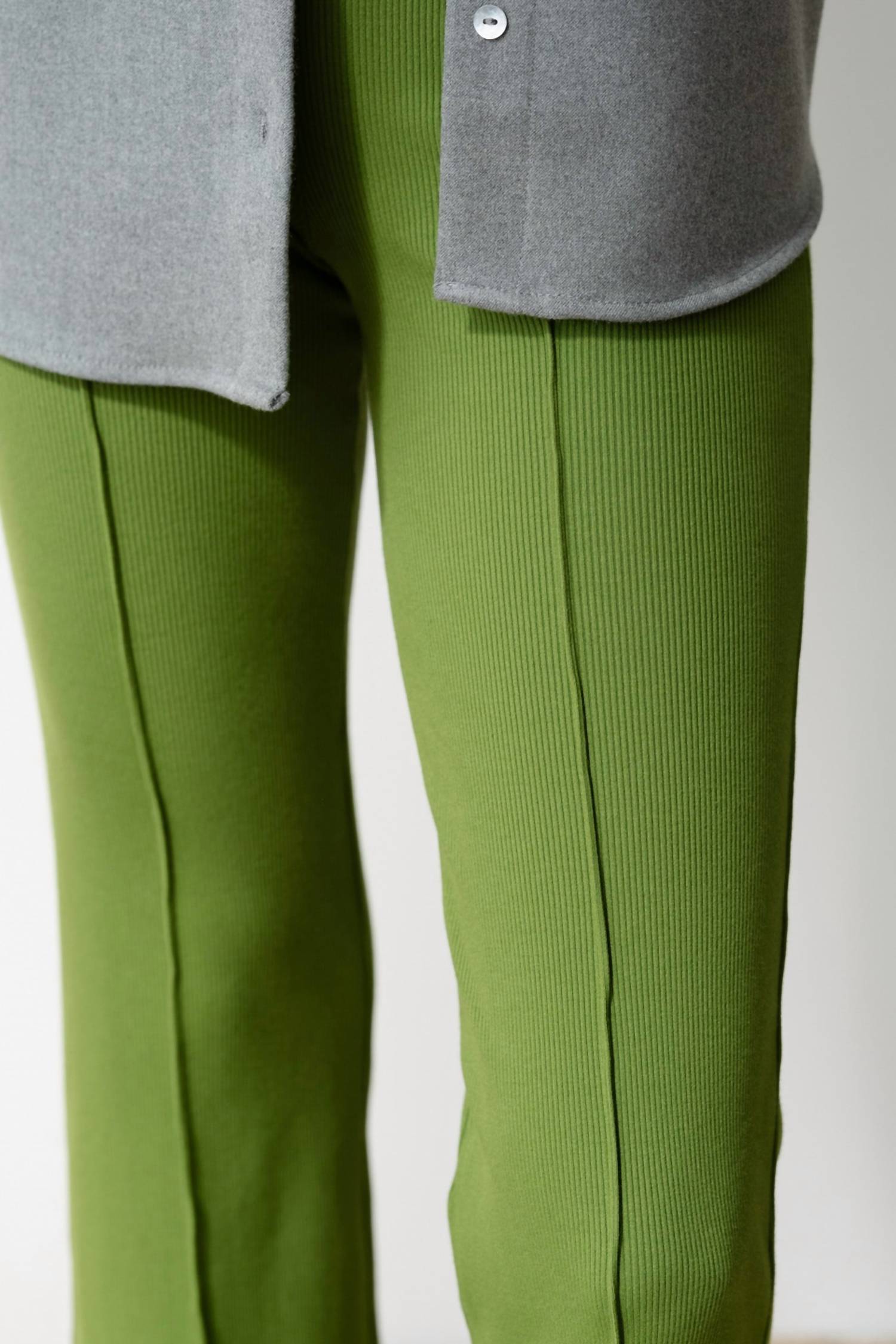 Donni. - Rib Kick Flare Pants