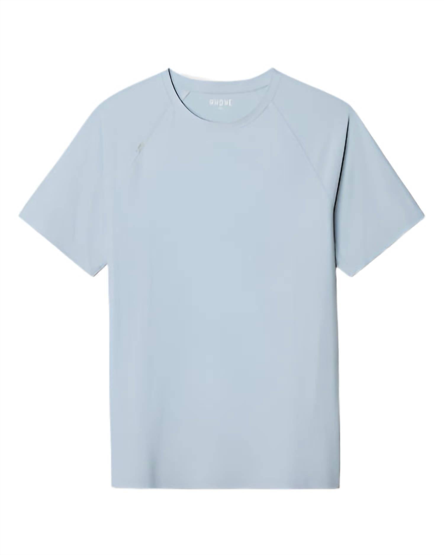 RHONE Reign Tech Short Sleeve T-shirt in arctic blue white heather - men's t-shirt - detail view