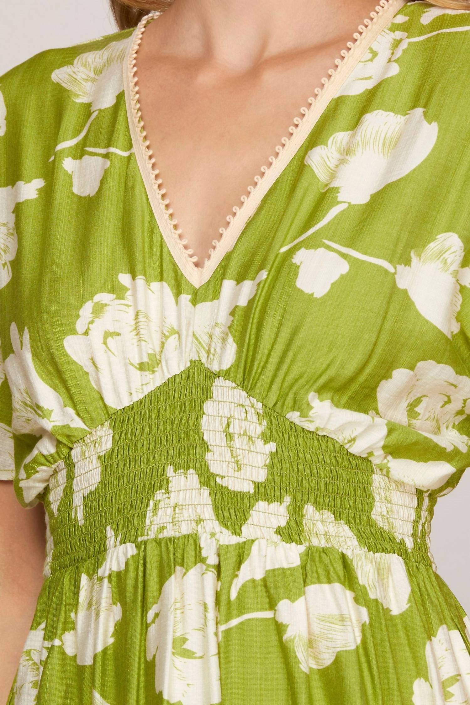 She + Sky - Short Sleeve Woven Print Tiered Dress