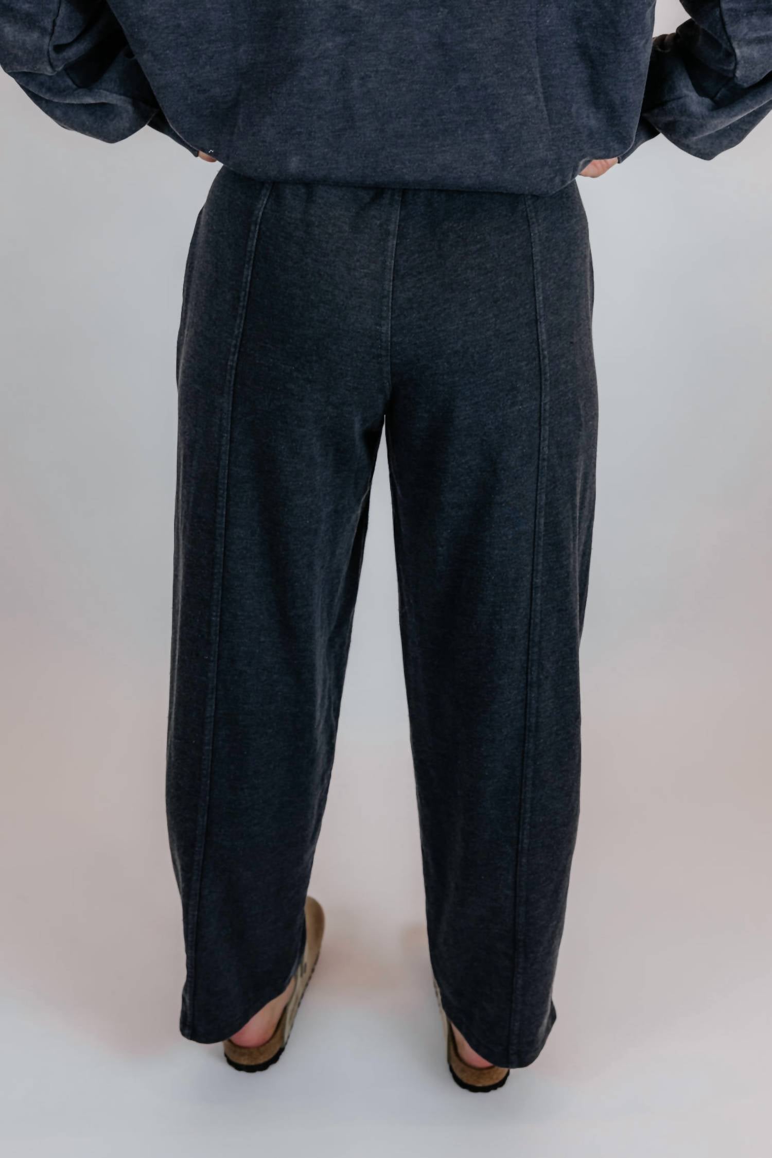Rae Mode - Avia Mineral Washed Pullover & Barrel Pant Set